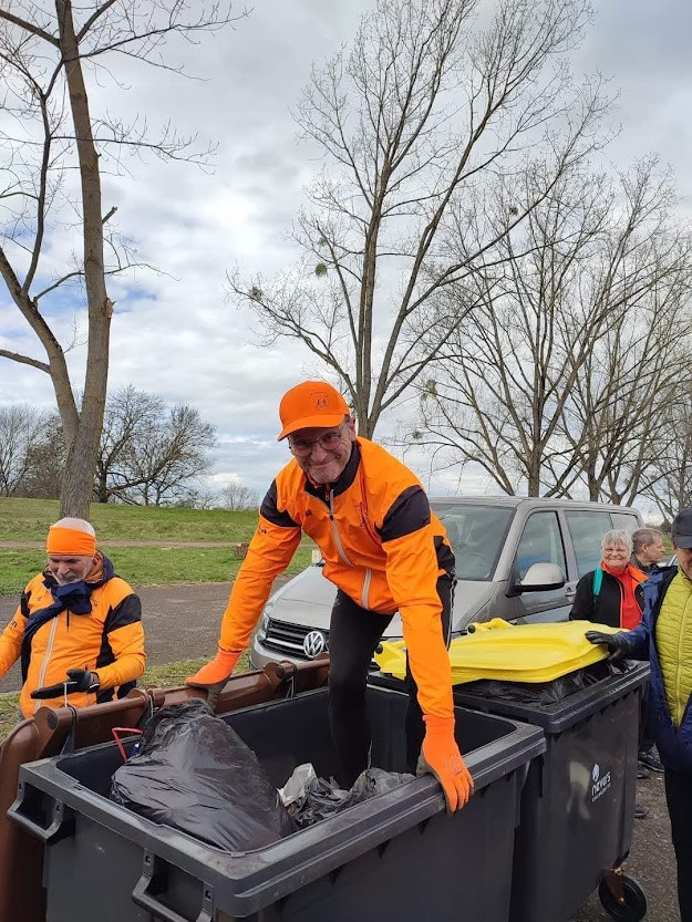 Marche participative de ramassage de déchets