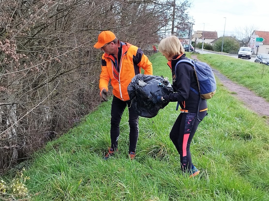 Marche participative de ramassage de déchets