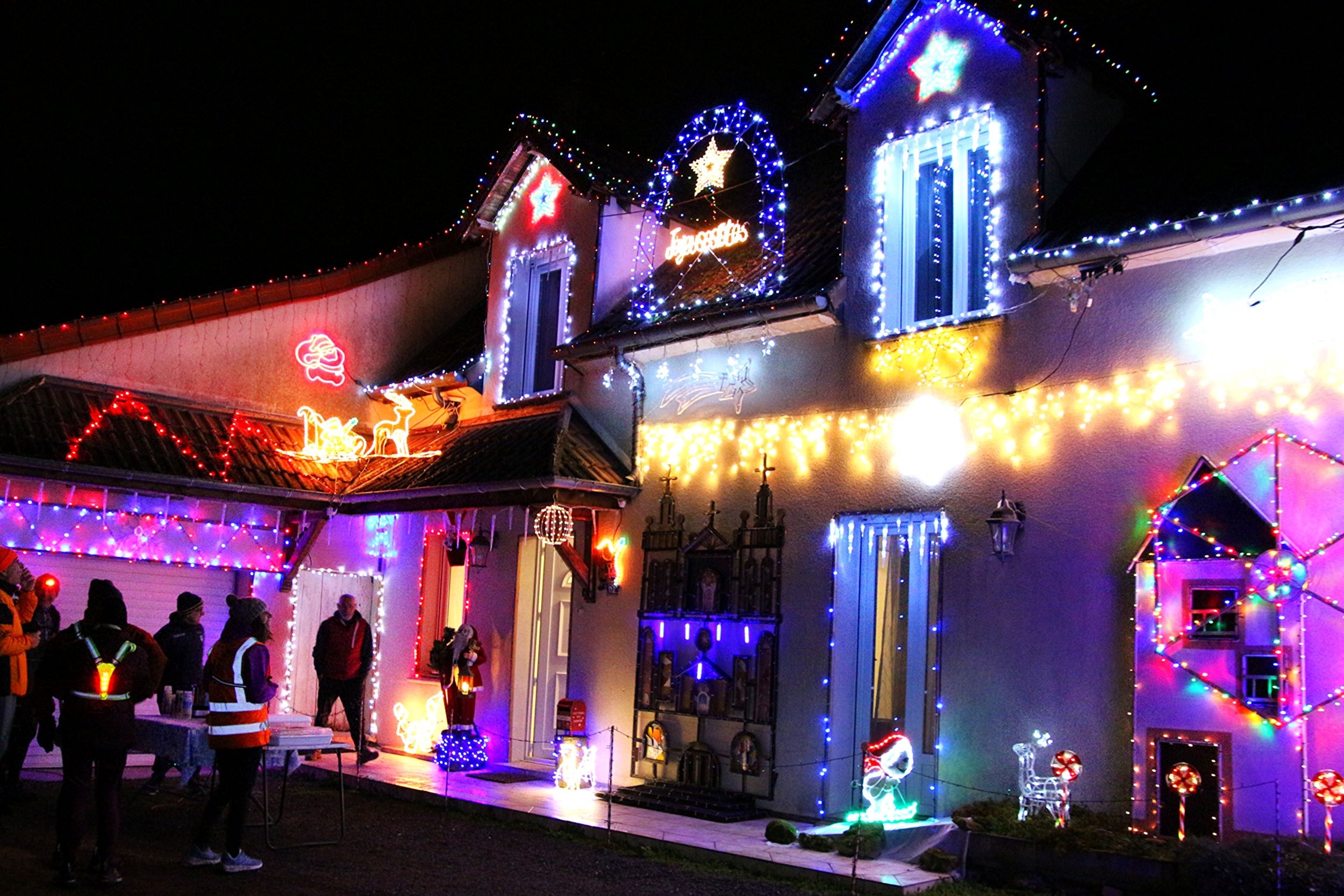 Une belle sortie nocturne aux lumières , senteurs  et saveurs de Noël