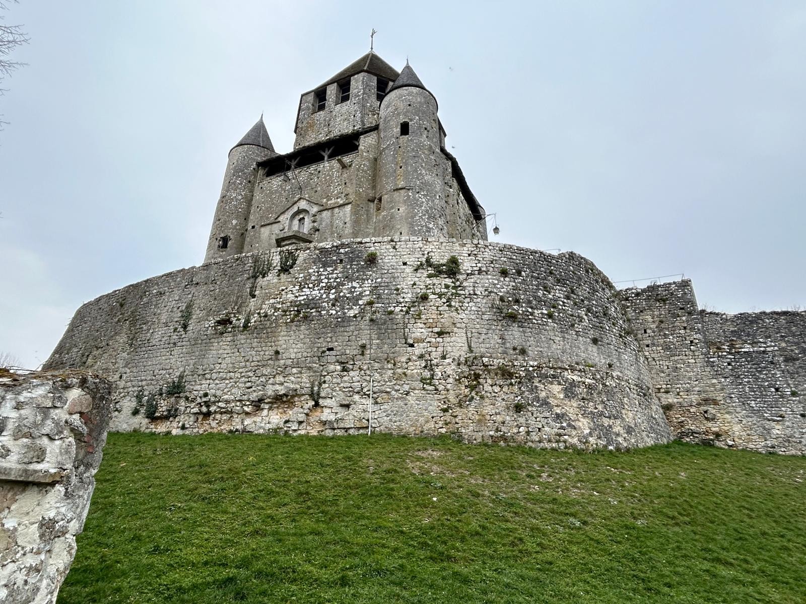 Paris-Provins 